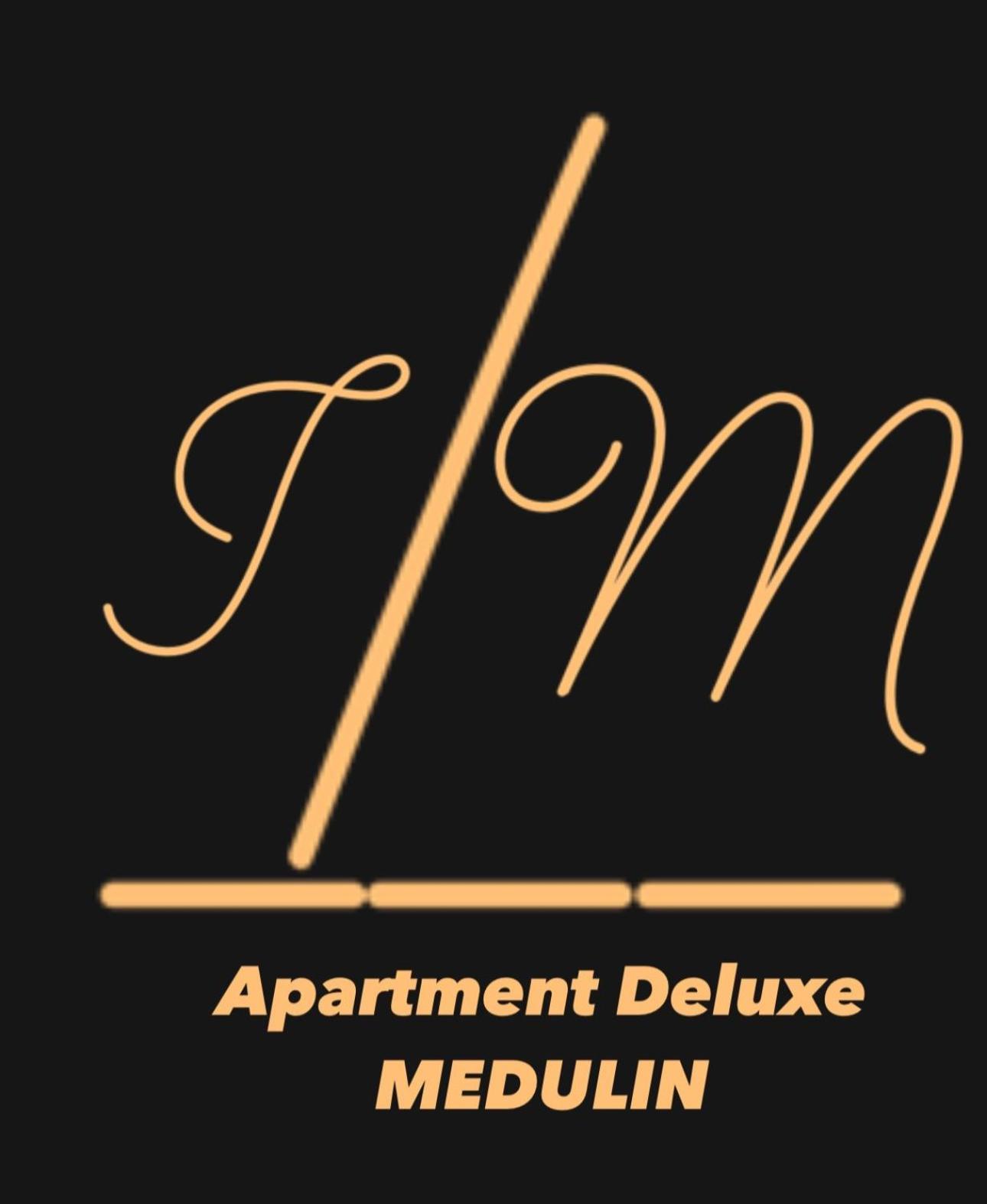 Deluxe Im *
